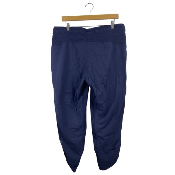 Lululemon Women's 14 Dance Studio Crop Pant Navy Blue Athleisure Yoga - Picture 5 of 7